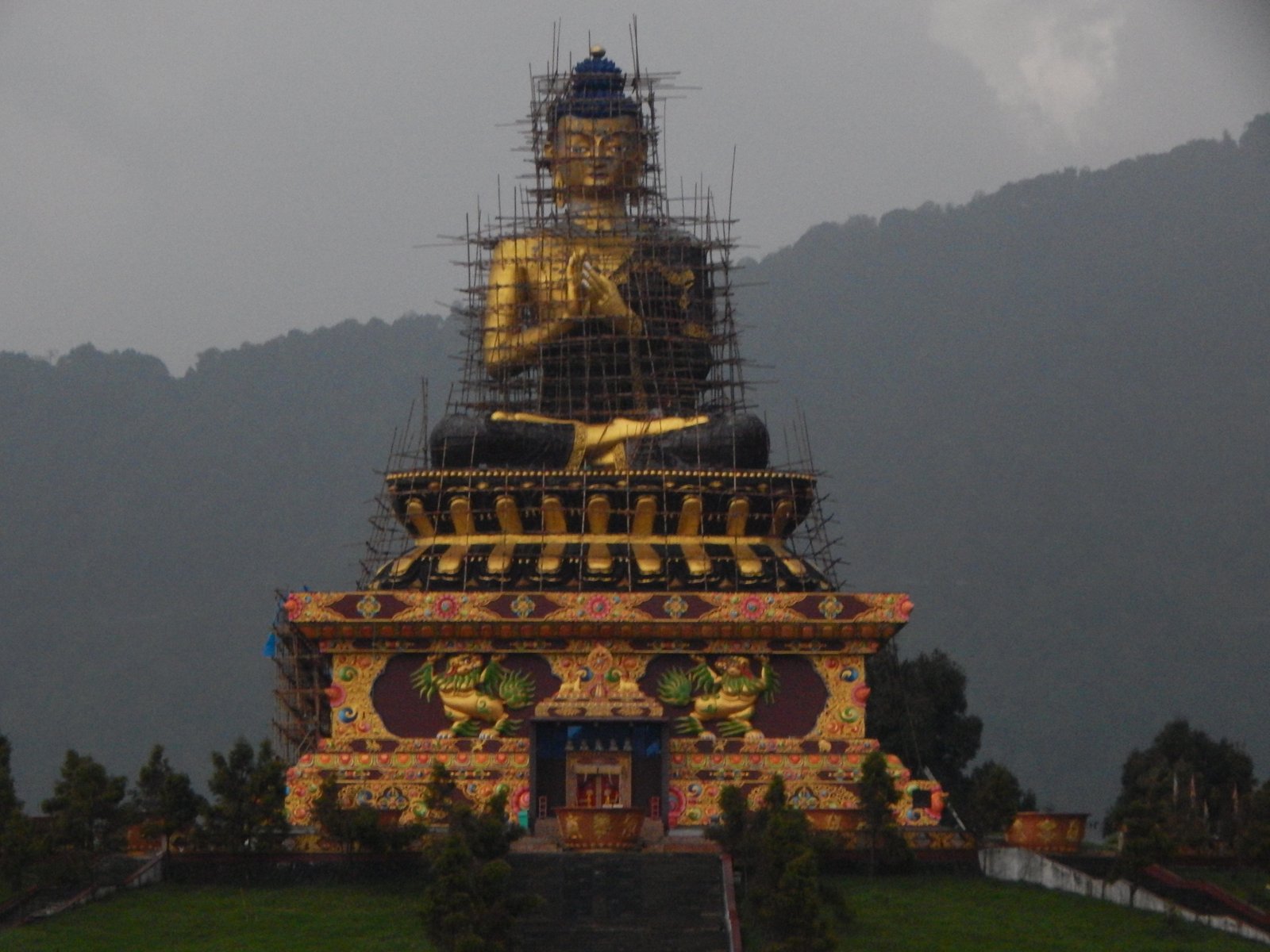 RAVANGLA BUDDHA TEMPLE